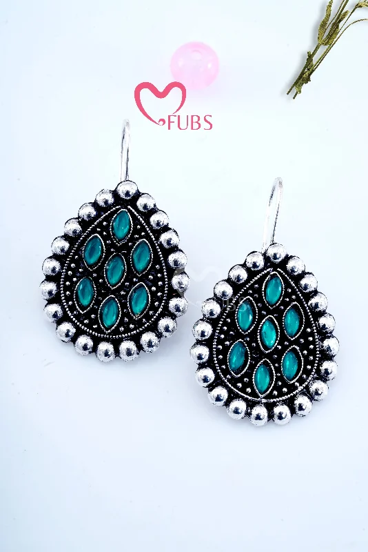 Personalized earrings for women-Mystical Aura Kundan Earrings