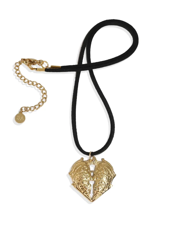 Women’s necklaces with star pendants-Angel Heart Necklace