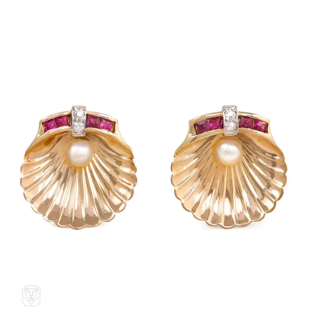 Women’s cubic zirconia earrings-Retro gold and gemset shell form earrings